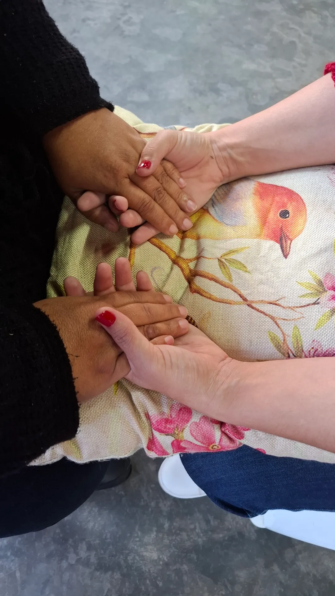 Sessão de terapia integrativa ThetaHealing® no Jardim das Vertentes